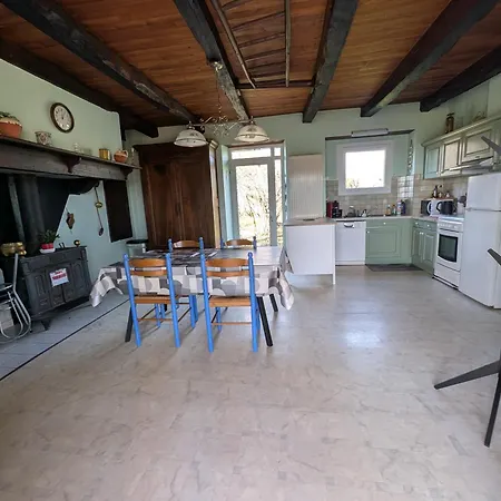 En Pierre Maison Quercynoise * Vaylats